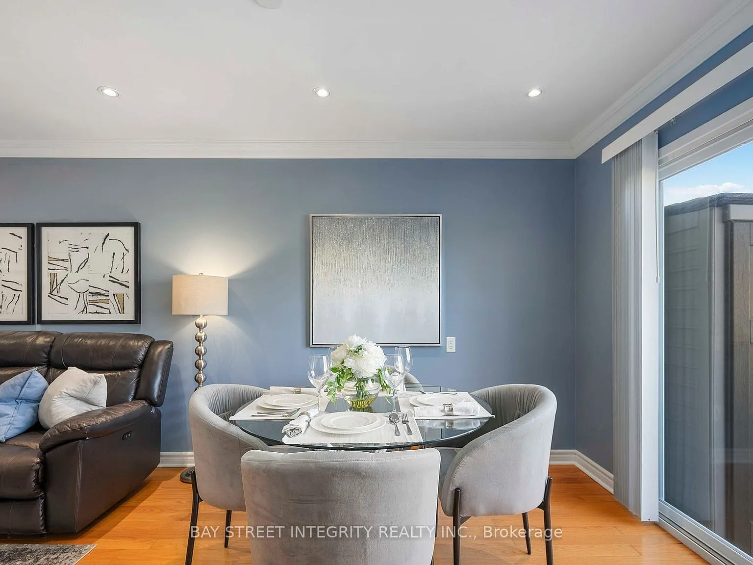 5 bed, $3,550 — Photo 4