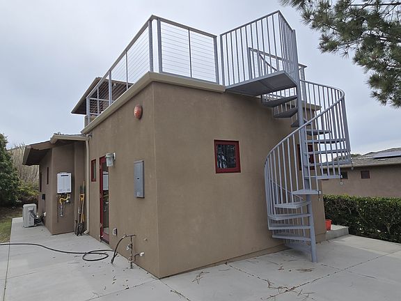 Staircase to roof top