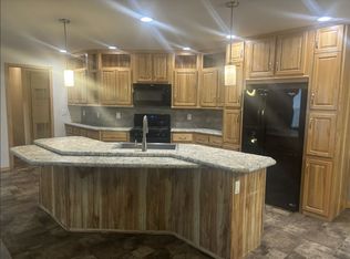 9709 Birmingham Dr #322, Fenton, MI 48430