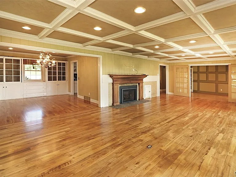 2890 W Lake Rd — Photo 5
