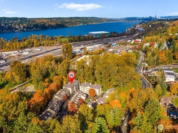 1800 NE 40th Street #E301, Renton, WA 98056