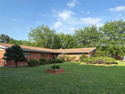 120 E Adams St, Holdenville, OK, 74848