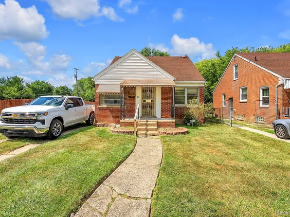 7819 Greenview Ave, Detroit, MI 48228