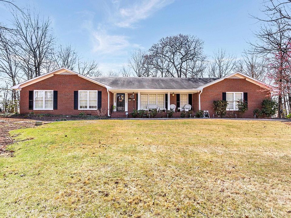 1st image of 2300 Hathaway Heights Rd