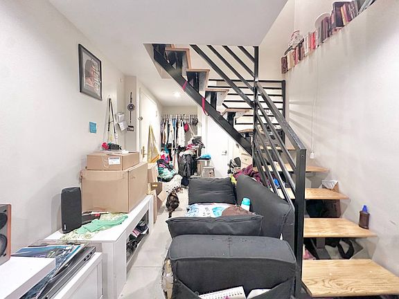 4th image of 189 Johnson Ave APT 1F