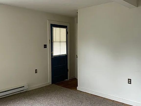3rd image of 99 High St