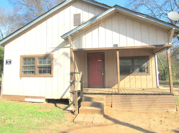 111 Gammage St, Elkhart, TX 75839