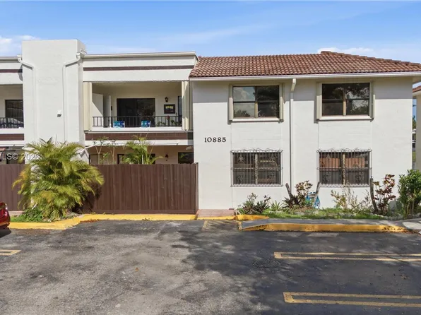 10885 NW 7th St APT 21-33, Miami, FL 33172