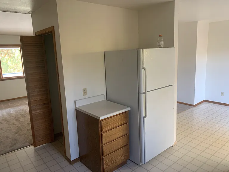 2321 N Glenisle Ave #A — Photo 3
