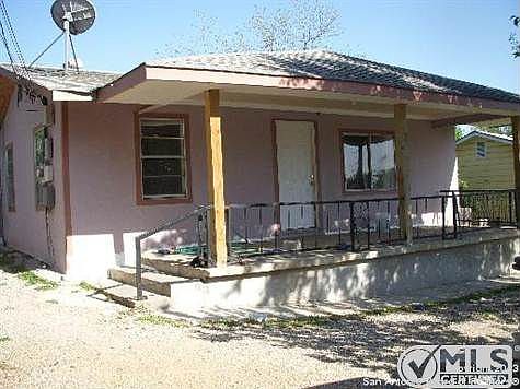 2nd image of 346 N San Horacio Ave
