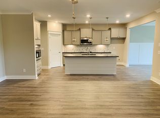 1120 Owen Layne Dr, Murfreesboro, TN 37129