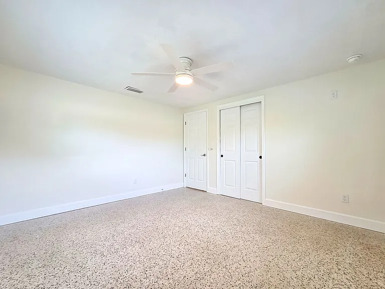 7316 NE Waldo Rd — Photo 17