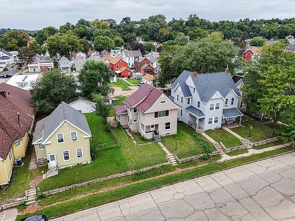 2nd image of 811 Garfield Ave