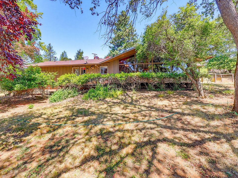 1st image of 502 Vista Park Dr