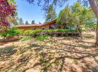 502 Vista Park Dr, Eagle Pt, OR 97524