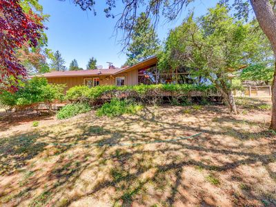 502 Vista Park Dr, Eagle Pt, OR, 97524