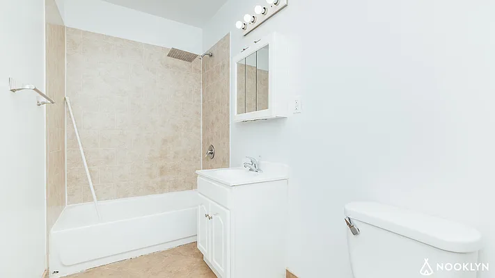 Rented by Nooklyn NYC LLC | media 17