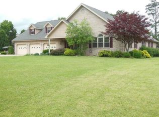 2603 Hampton St, Parkersburg, WV 26101