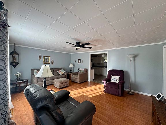 2nd image of 212 Olive Branch Cir