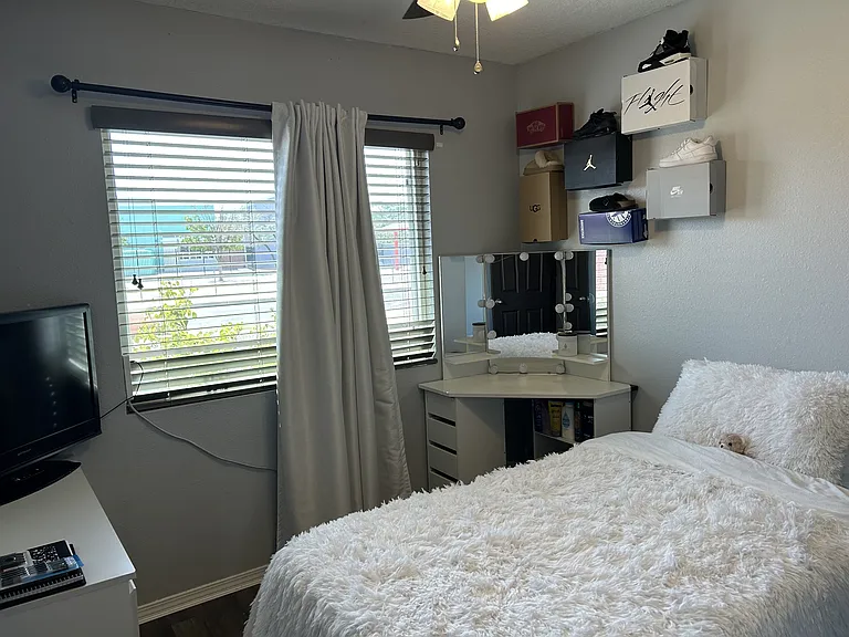 1140 Yerba Rd SW — Photo 16