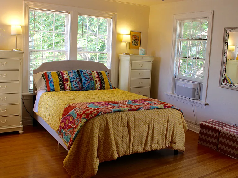 401 W Hill St — Photo 38