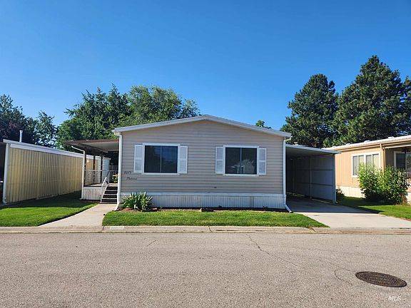 3rd image of 8075 W Appomattox Ln