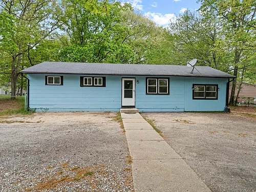 221 Ronald Rd Photo 1