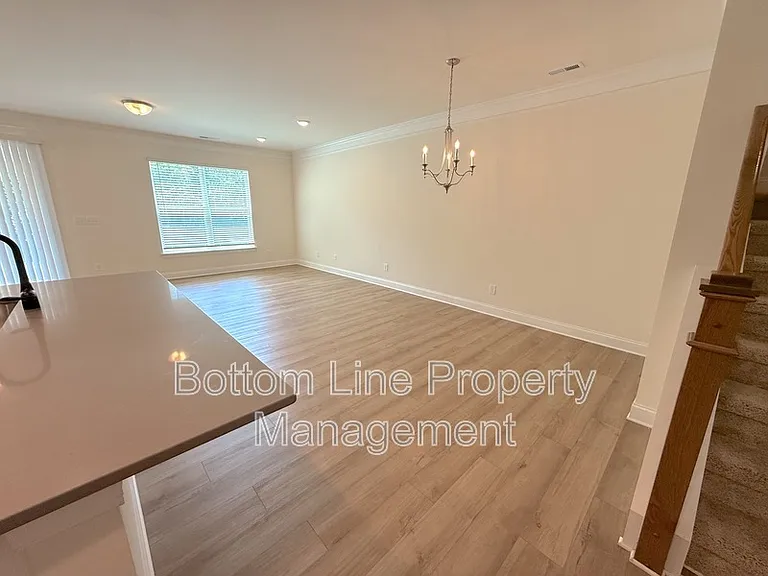 4029 Black Ct — Photo 8