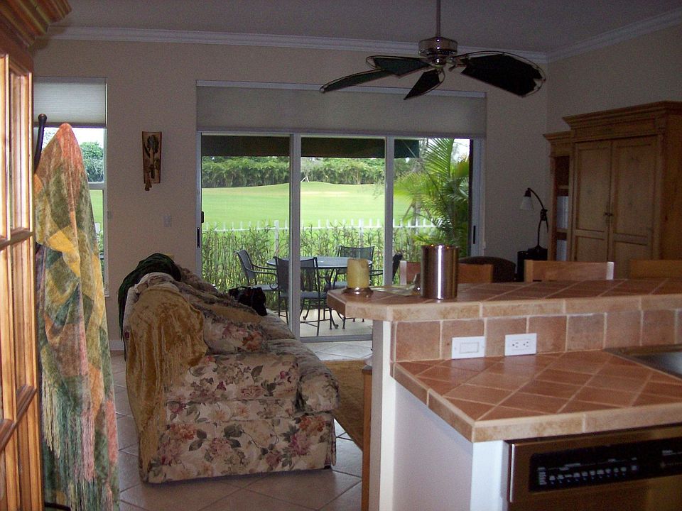 kitchen, family room