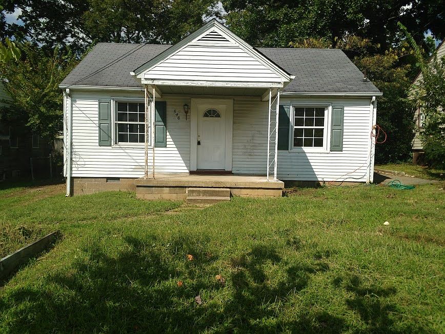 2nd image of 546 Hamilton Ave