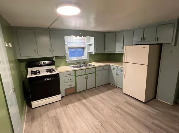 17 Academy St #17, New Paltz, NY 12561