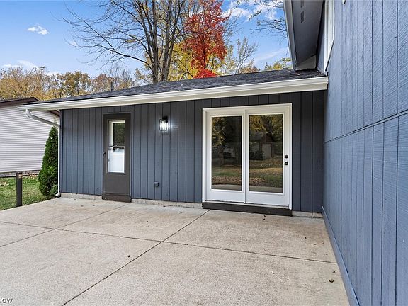 5th image of 9232 Hidden Glen Dr