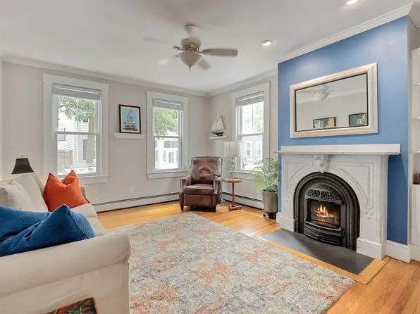 74 Pearl St #1, Charlestown, MA 02129