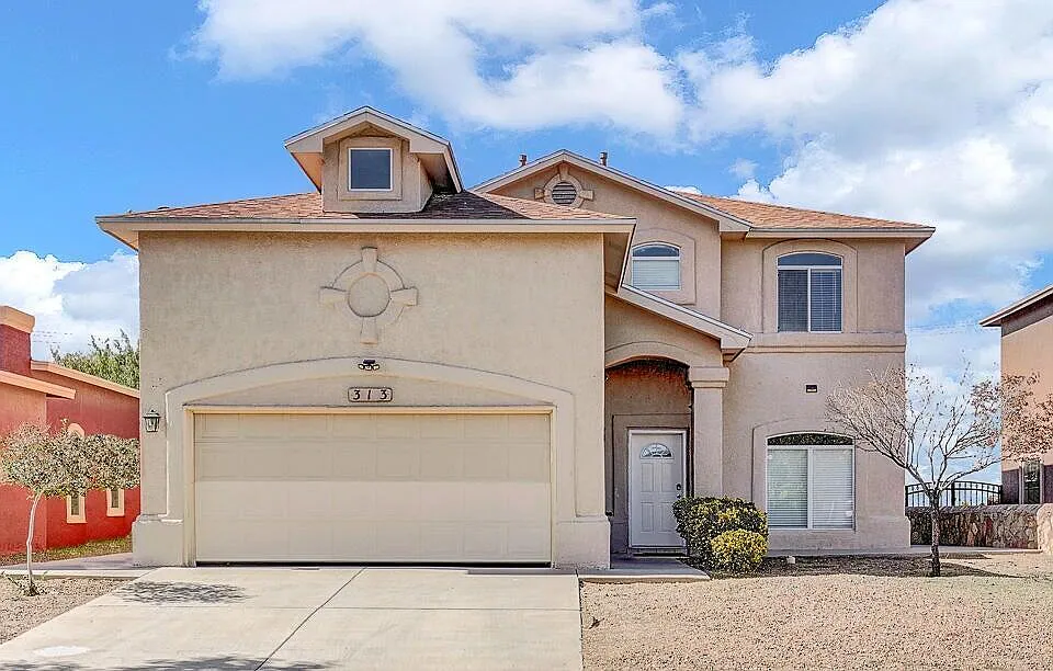 313 Peter Noyes Dr