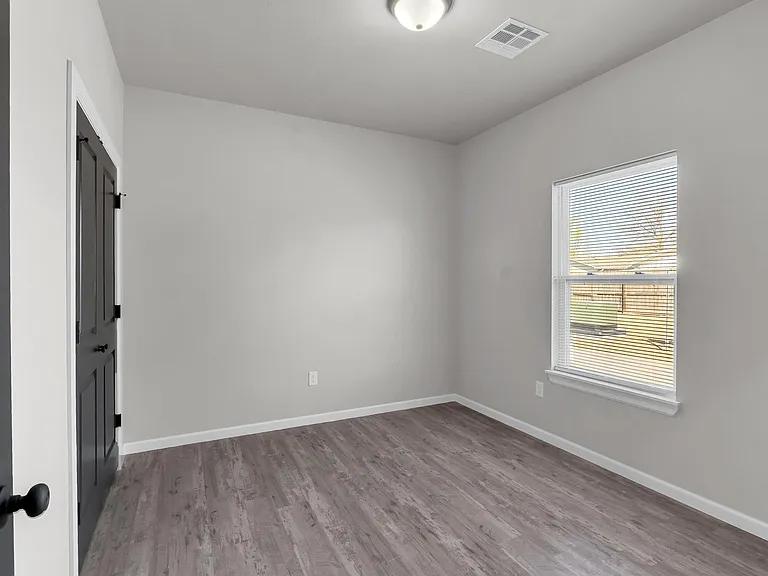 200 Buccaneer Dr — Photo 15