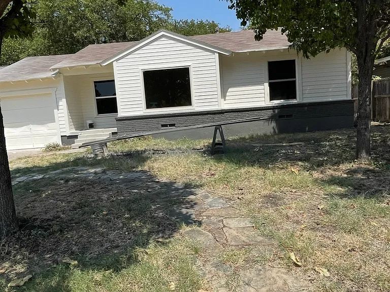 2603 Norwood Dr — Photo 40