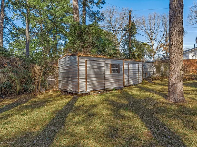 9346 Shartel Dr — Photo 30