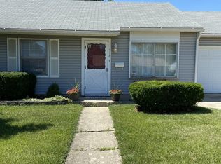 518 Laurel Ave, Romeoville, IL 60446