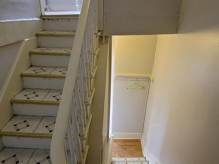 19 S 11th St #3 — Photo 8