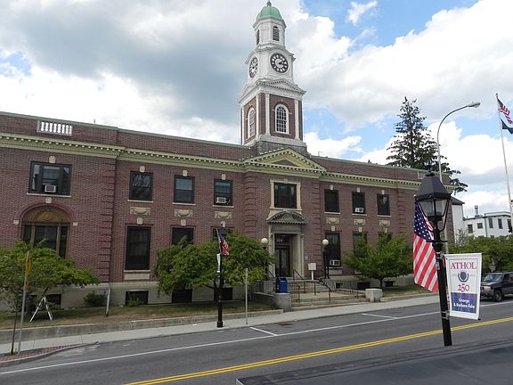 Downtown Athol...
