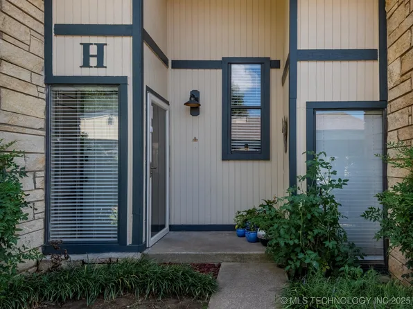 5239 Nowata Rd #H-102, Bartlesville, OK 74006