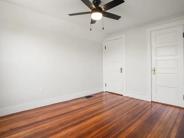 133 Winthrop St — Photo 8