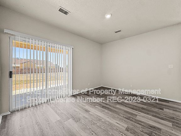 3rd image of 808 Benson Park Ct SE