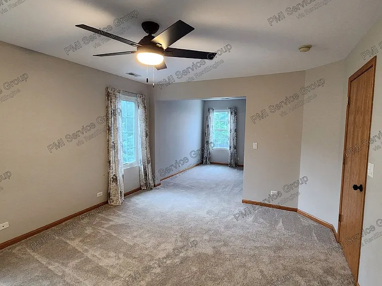1523 Schumacher Dr — Photo 9