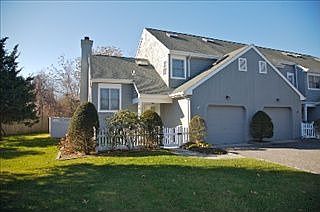 1st image of 46 Brittany Ln