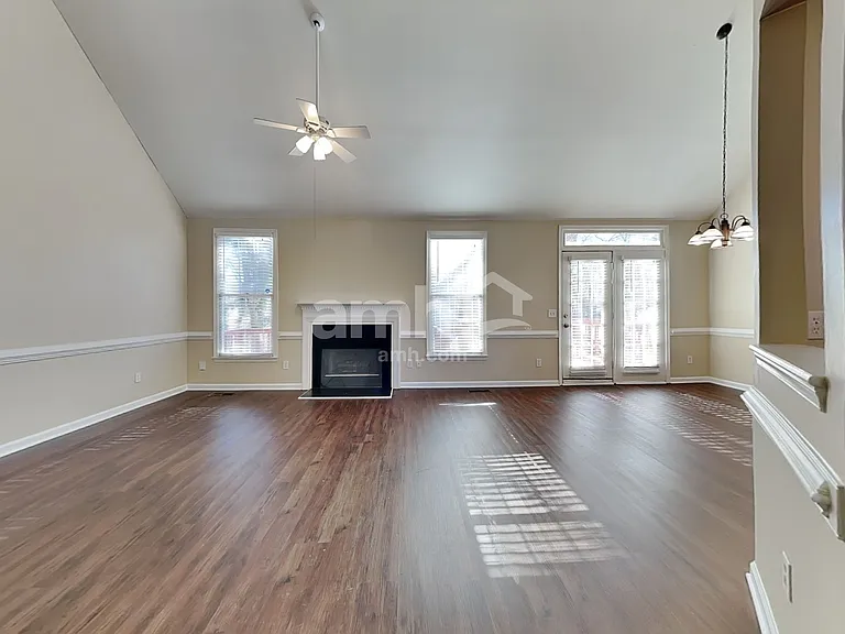 5311 Lange Trl — Photo 6