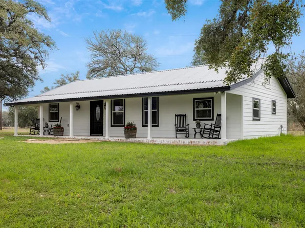 2407 E State Highway 159, Fayetteville, TX 78940