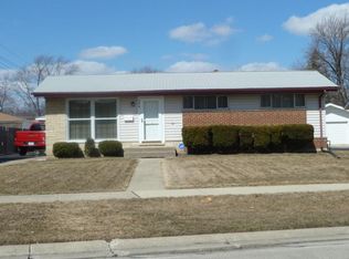 334 E Palmer Ave, Addison, IL 60101