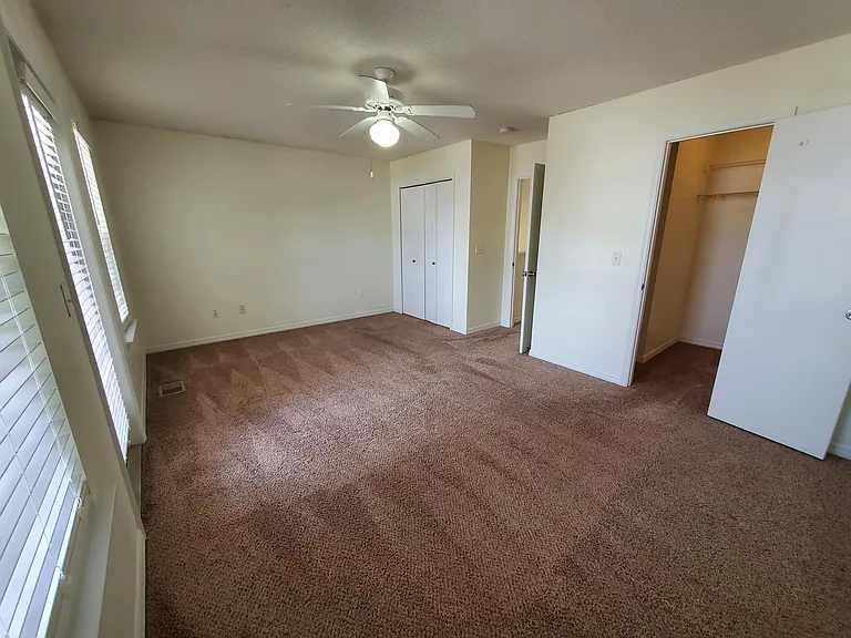 210 Redfish Cir — Photo 11