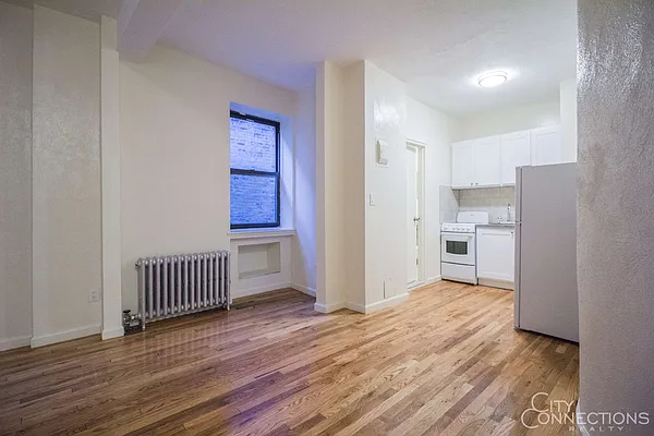 Rented by City Connections Realty | media 26